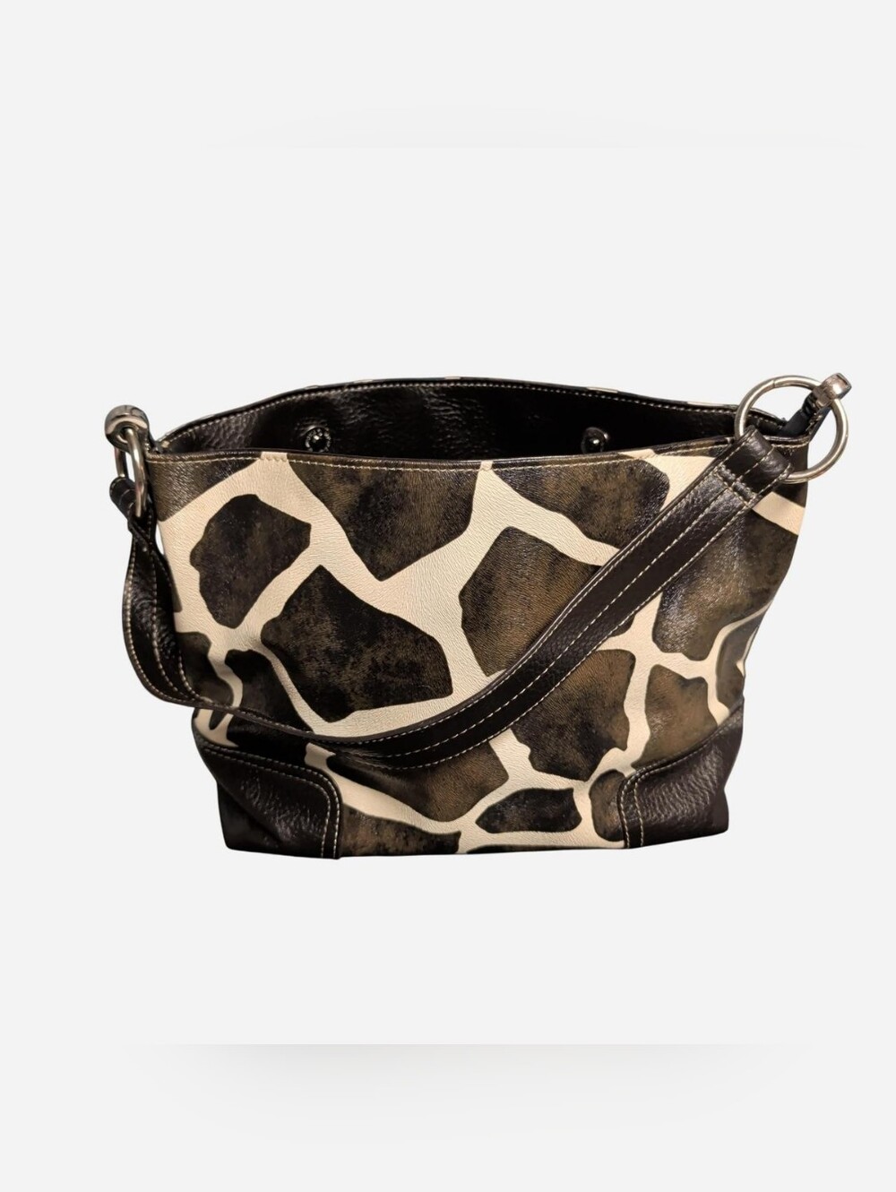 Giraffe Print Shoulder Bag!